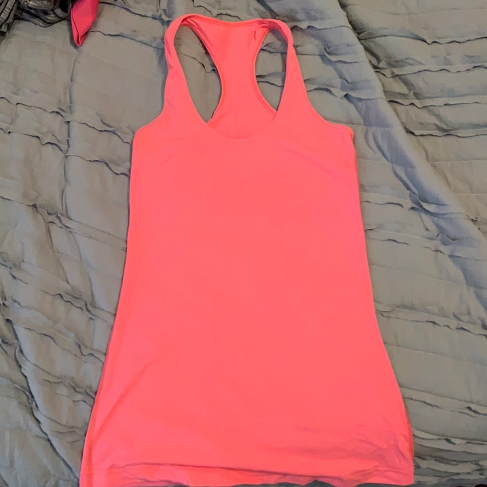 baby pink lululemon tank top in great condition very comfy